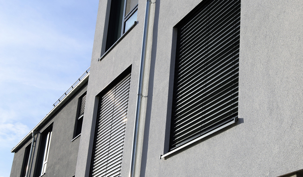 increase-the-value-of-your-house-by-installing-roller-shutters